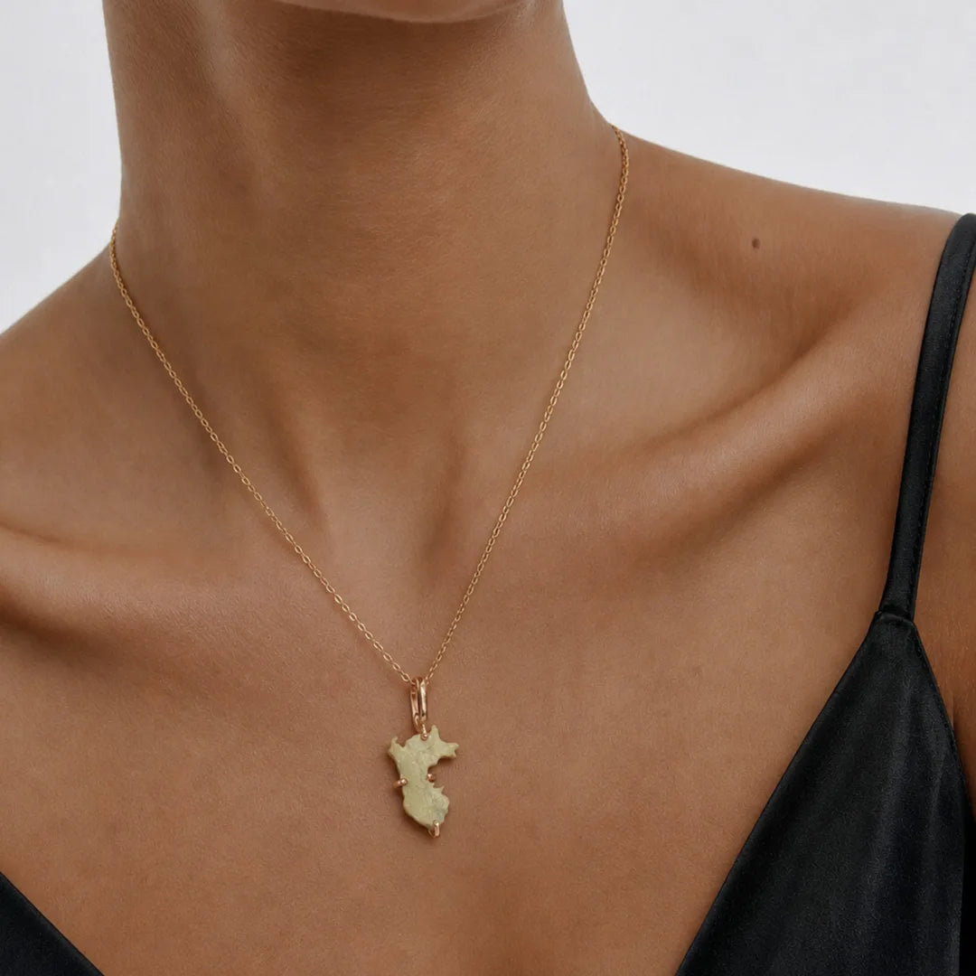 Dije Oro 18K Serpentina 