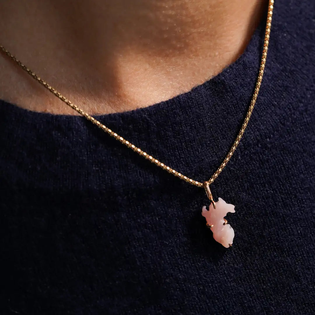 Dije de Oro 18K Cuarzo Rosa