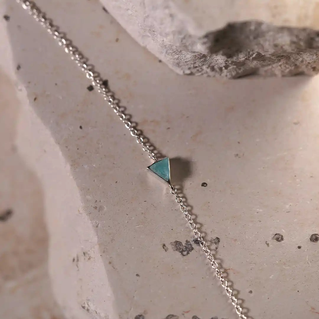 Pulsera de Plata Triángulo Petit con Amazonita | Sissai Joyería 