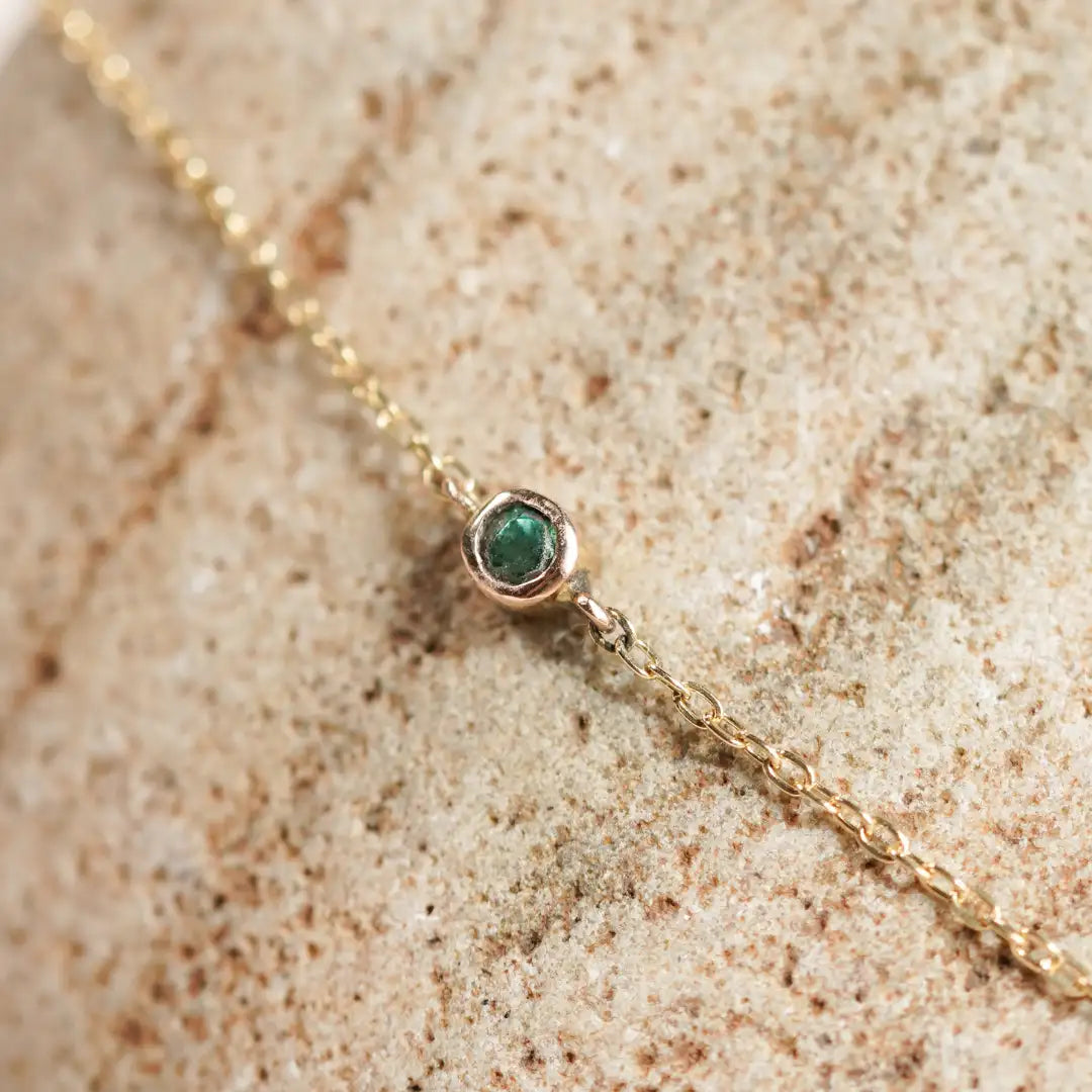 pulsera oro 18k solitario esmeralda